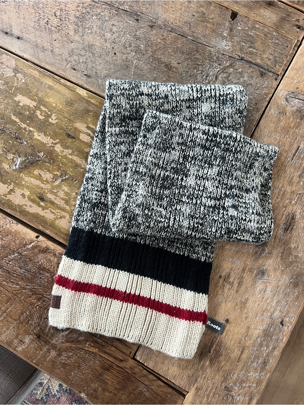 Roots Black, White & Red Knit Scarf